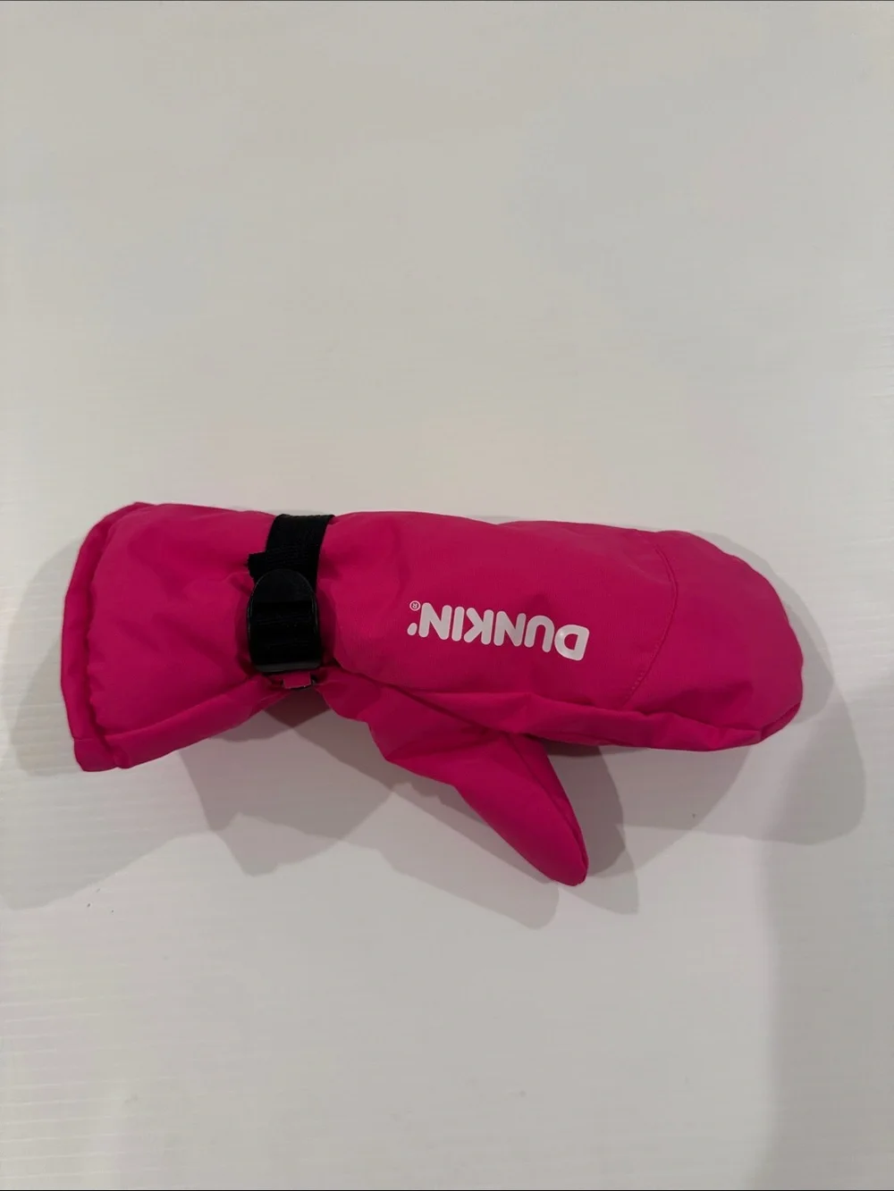 Dunkin Iced Coffee Pink Glove 2026